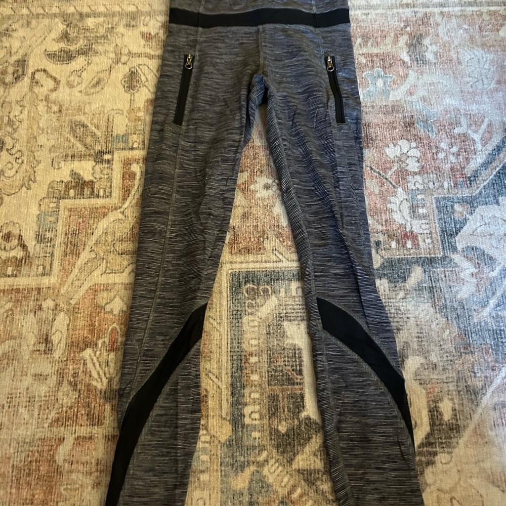 LULULEMON Black and Gray Striped Leggings